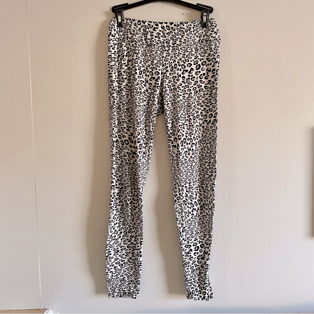 Women’s Leopard Leggings